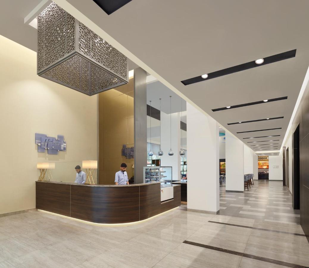 Holiday Inn Express Kolkata Airport By Ihg Exterior photo