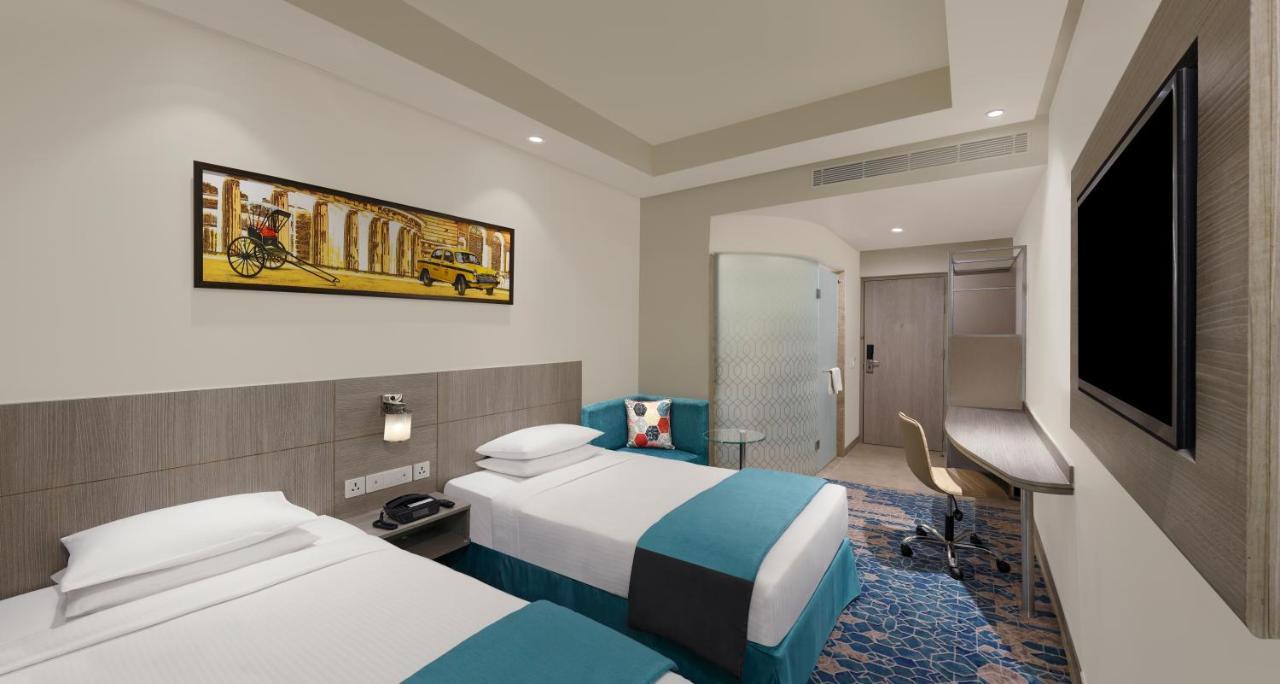 Holiday Inn Express Kolkata Airport By Ihg Exterior photo